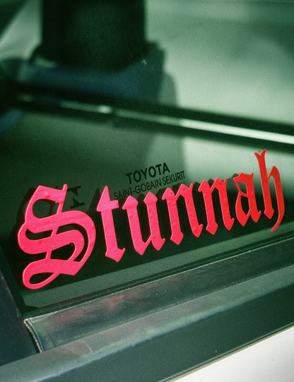 Stunnah Sticker